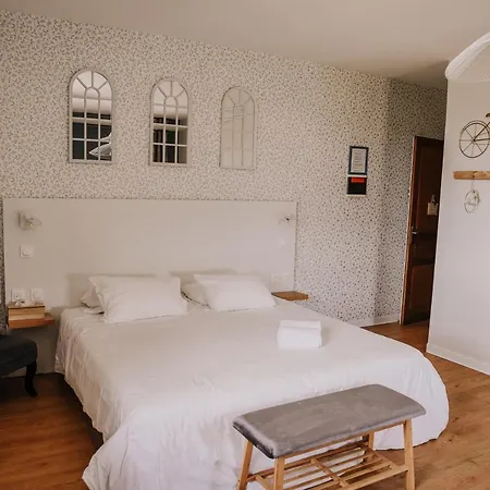 Alojamento de Acomodação e Pequeno-almoço D'hotes Domaine Le Castagne