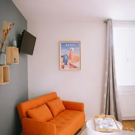 D'hotes Domaine Le Castagne Alojamento de Acomodação e Pequeno-almoço Auch