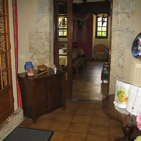 Alojamento de Acomodação e Pequeno-almoço D'hotes Domaine Le Castagne