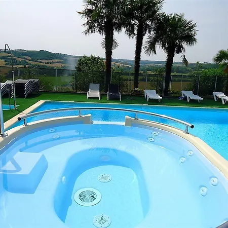 D'hotes Domaine Le Castagne