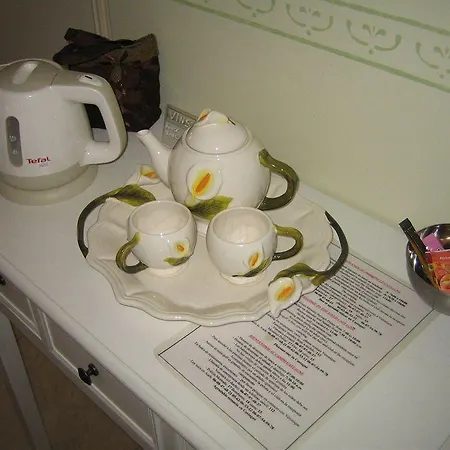 D'hotes Domaine Le Castagne Alojamento de Acomodação e Pequeno-almoço