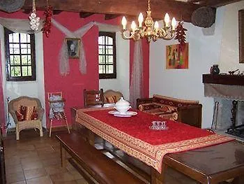D'hotes Domaine Le Castagne Bed & Breakfast