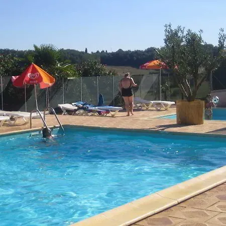 D'hotes Domaine Le Castagne Bed & Breakfast
