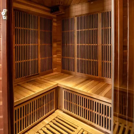 D'hotes Domaine Le Castagne Auch