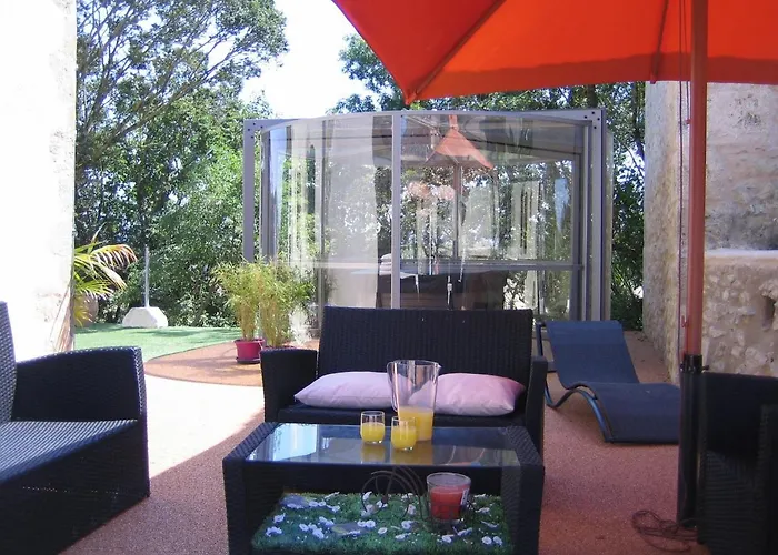 D'hôtes Domaine Le Castagné 3*